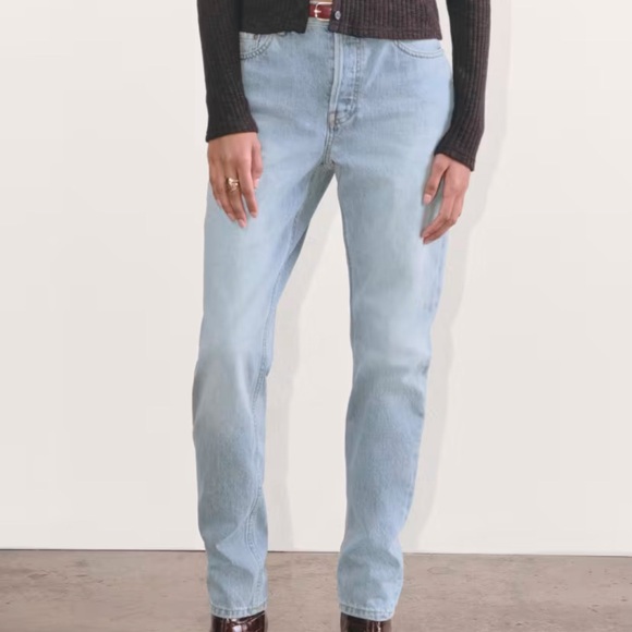 Everlane 90s Cheeky Jeans High Waisted Straight Leg Light Wash Minimalist New 30 - Picture 1 of 13